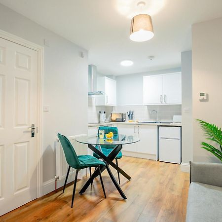 Host & Stay - Bridge Street Apartments 이브샘 외부 사진
