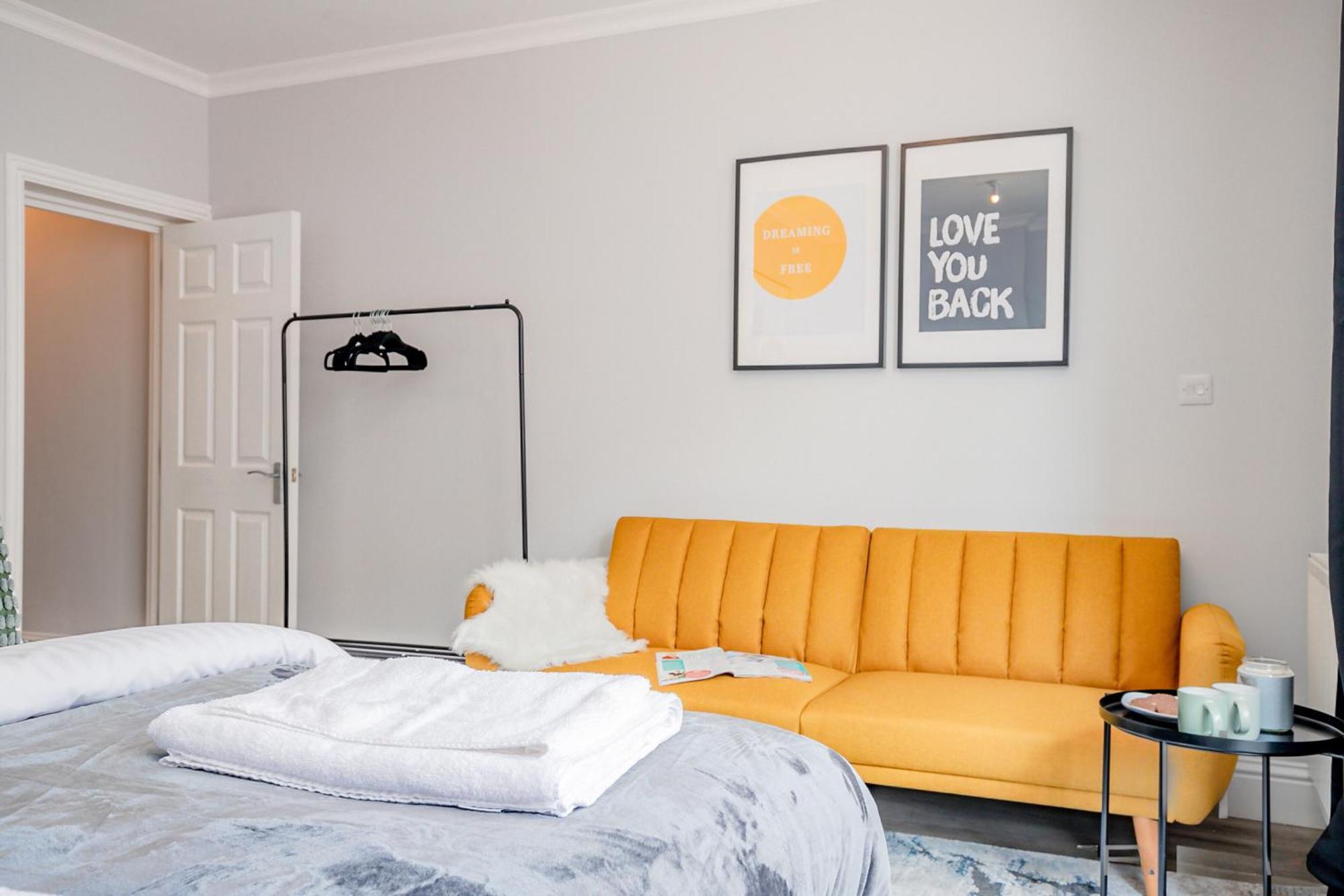 Host & Stay - Bridge Street Apartments 이브샘 외부 사진