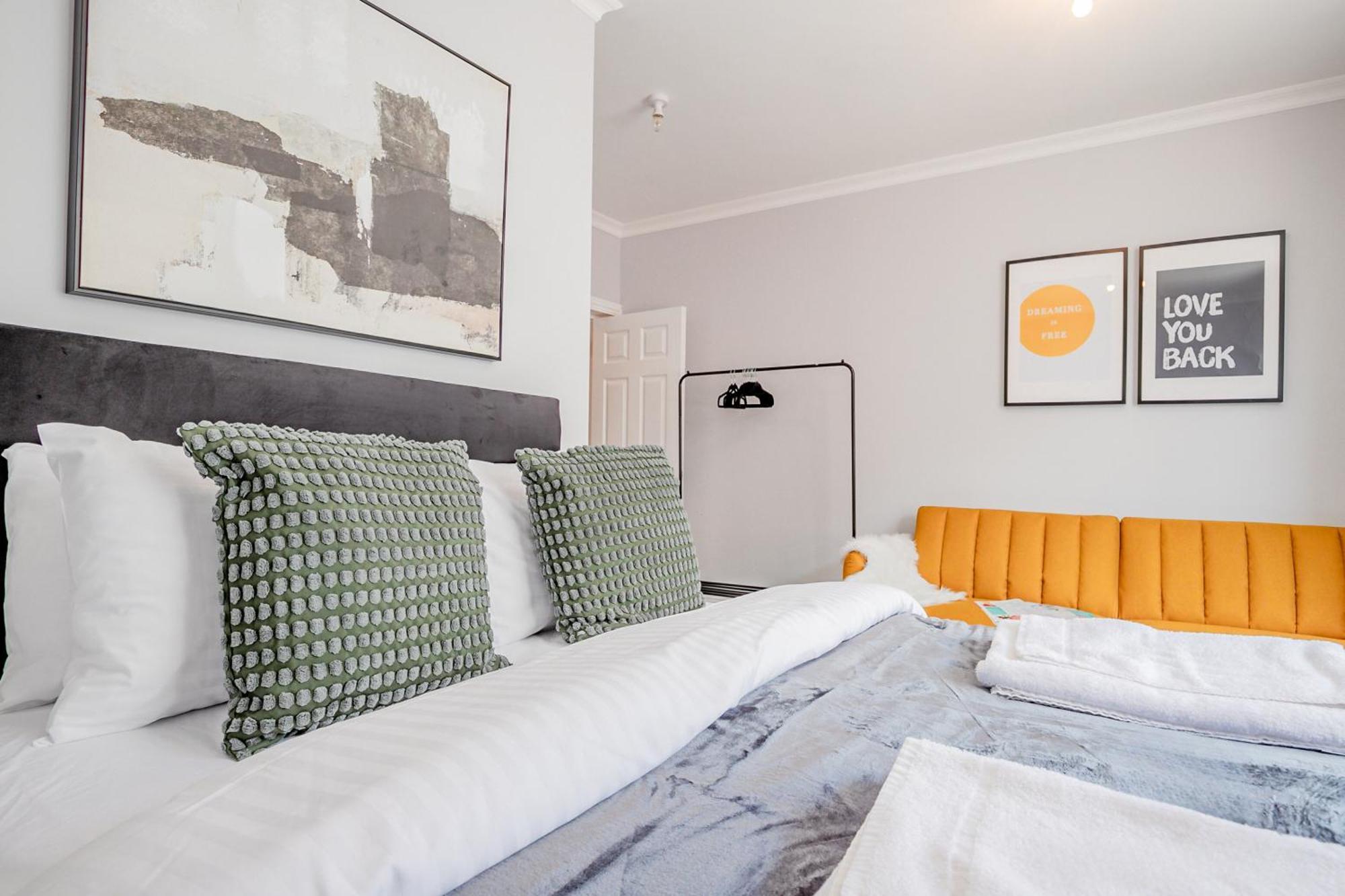 Host & Stay - Bridge Street Apartments 이브샘 외부 사진