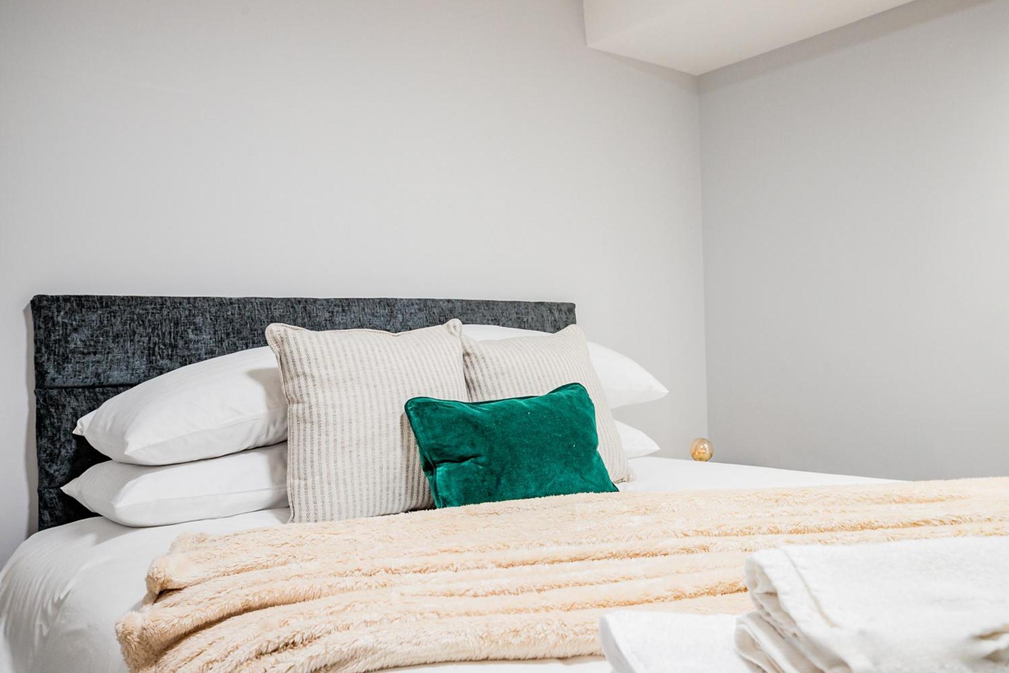 Host & Stay - Bridge Street Apartments 이브샘 외부 사진